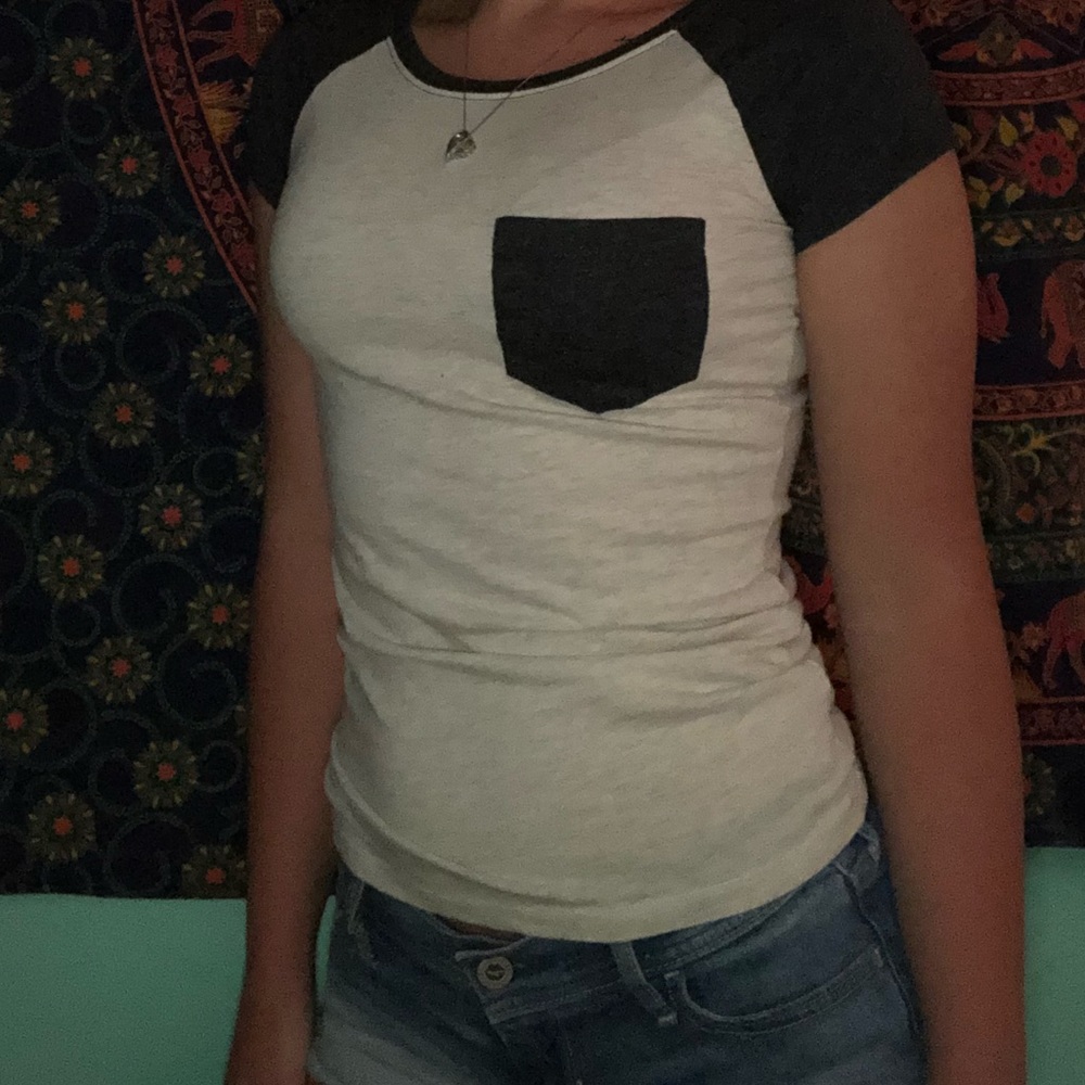 Cute basic tee
